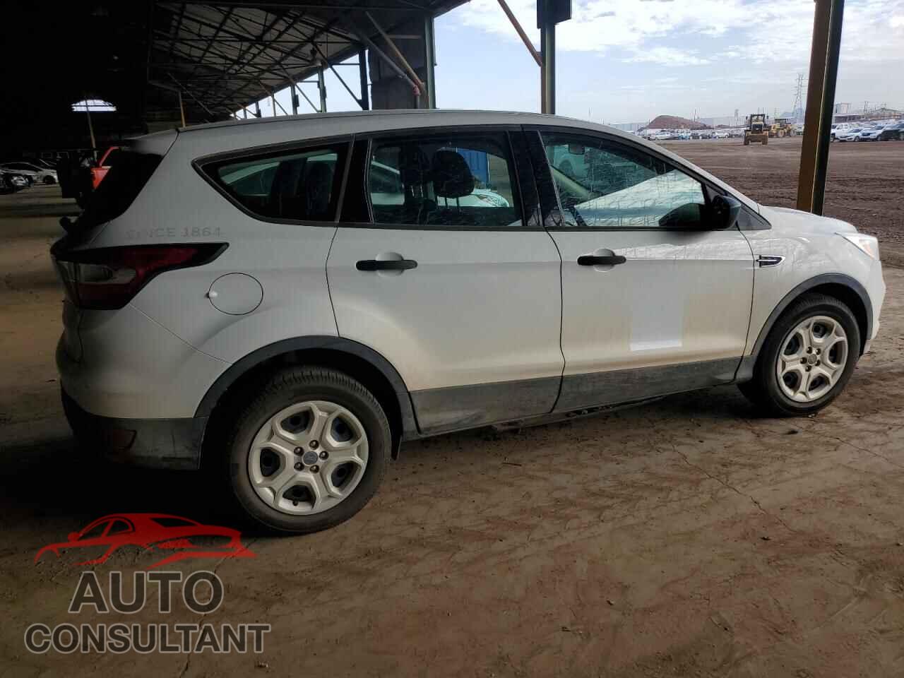 FORD ESCAPE 2017 - 1FMCU0F78HUA84199