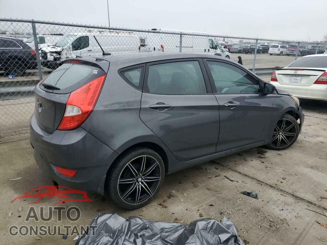 HYUNDAI ACCENT 2013 - KMHCT5AE1DU083668