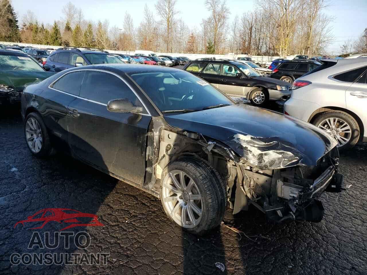 AUDI A5 2011 - WAUVFAFR2BA036895