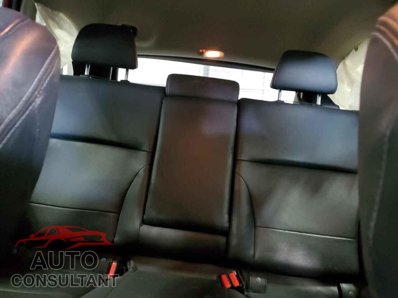 SUBARU OUTBACK 2017 - 4S4BSANC3H3240497
