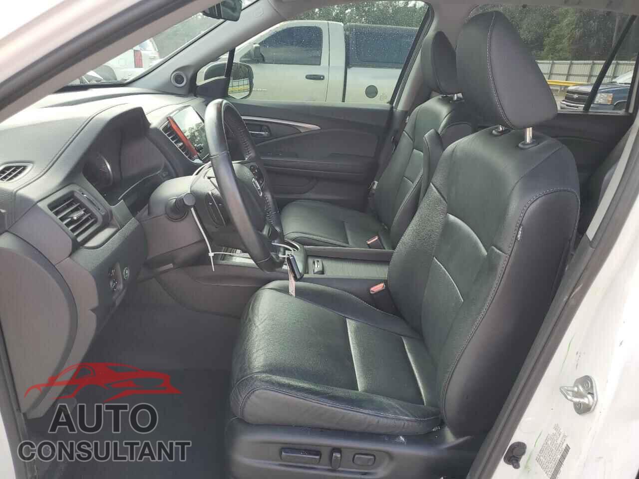 HONDA PILOT 2021 - 5FNYF5H22MB036753