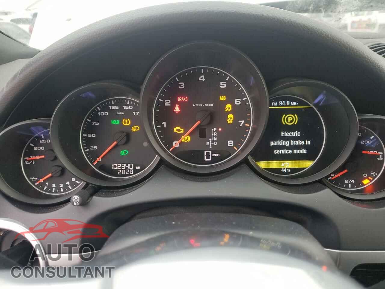 PORSCHE CAYENNE 2016 - WP1AA2A21GLA05017