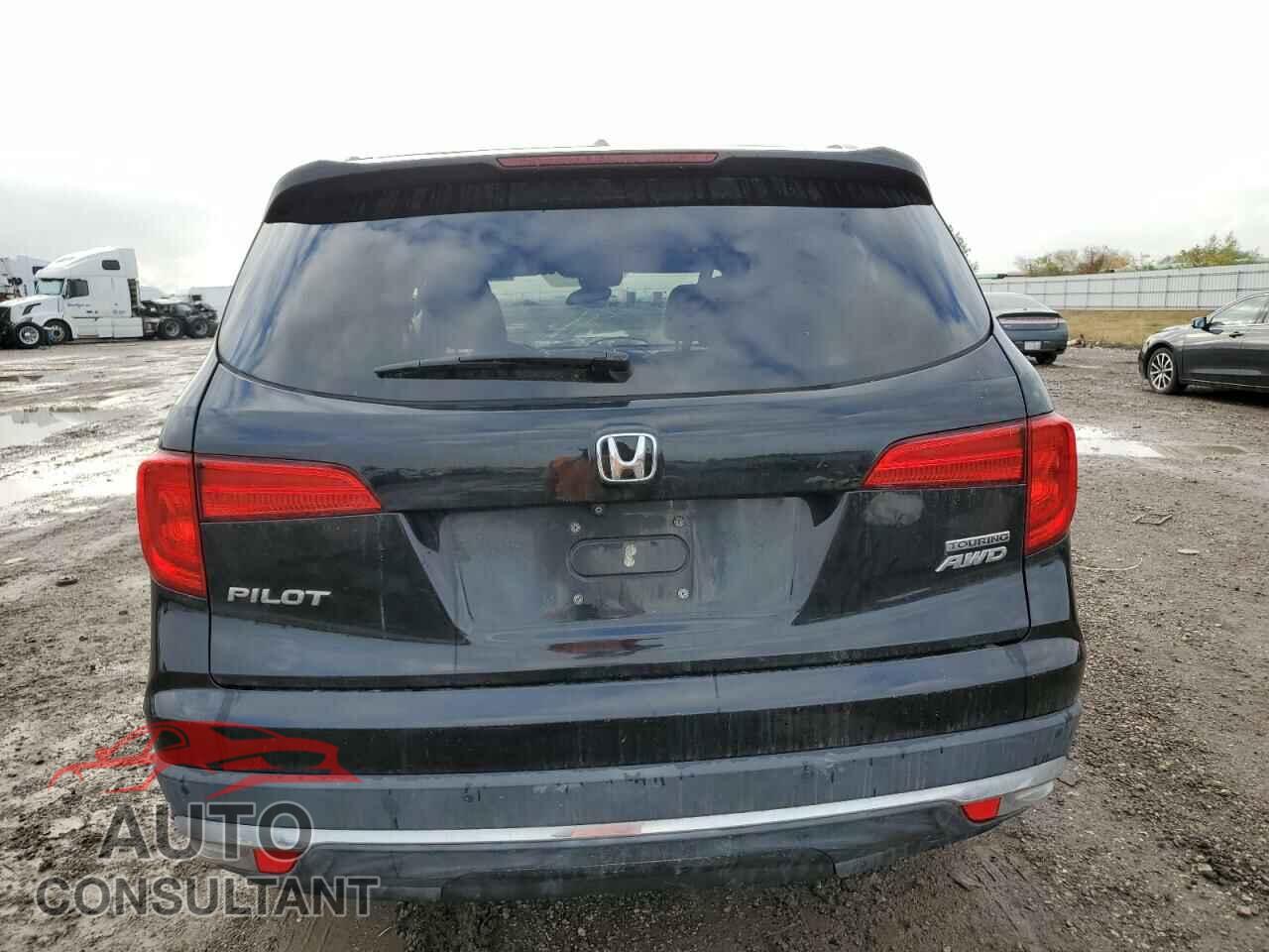 HONDA PILOT 2017 - 5FNYF6H98HB042517