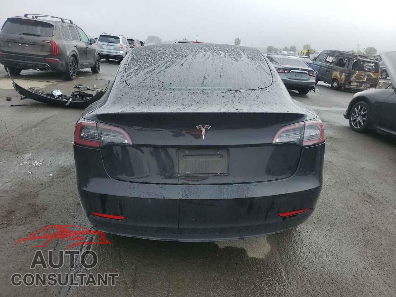 TESLA MODEL 3 2019 - 5YJ3E1EA4KF399098