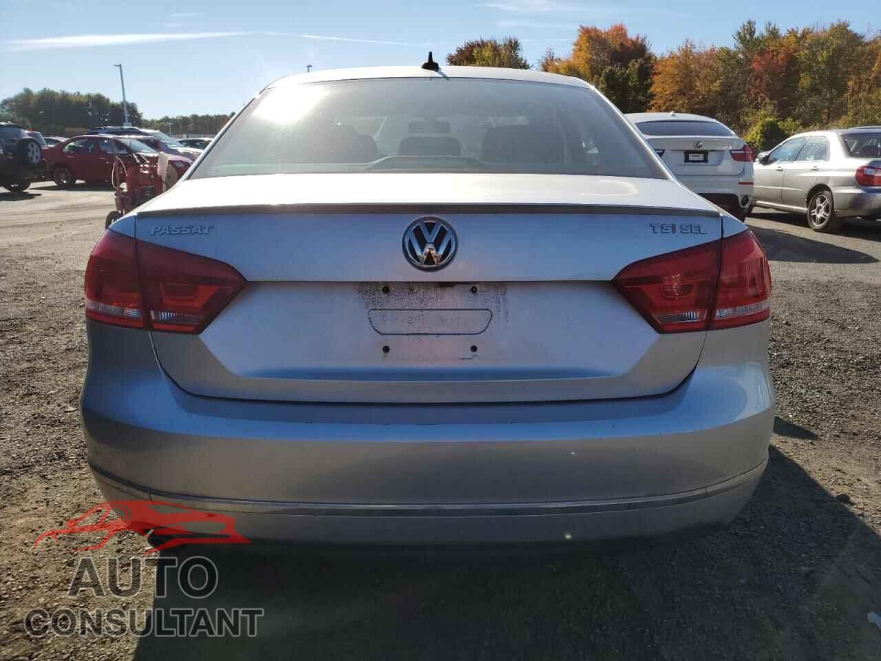 VOLKSWAGEN PASSAT 2014 - 1VWCT7A34EC065720