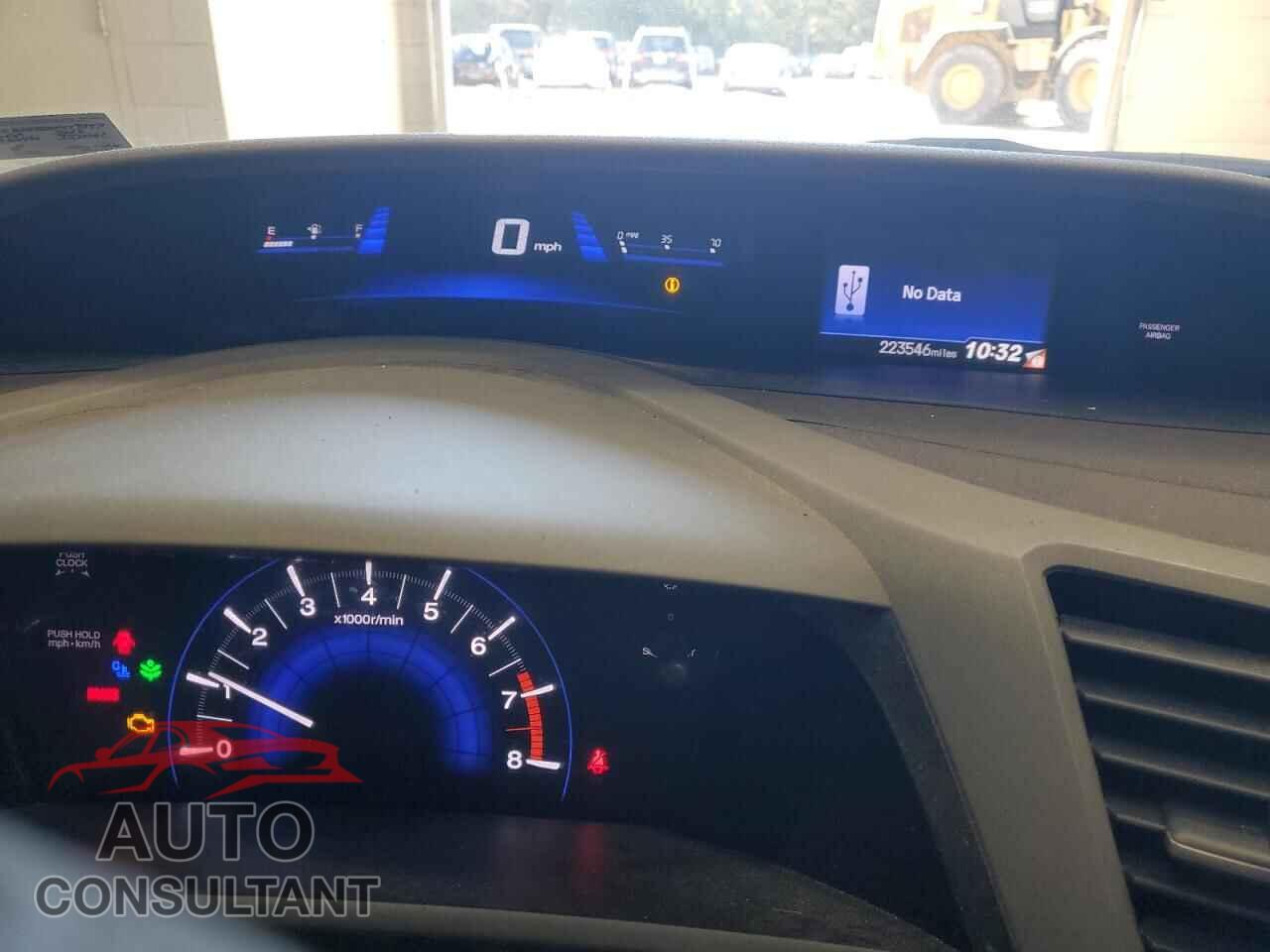 HONDA CIVIC 2012 - 2HGFB2E55CH513847
