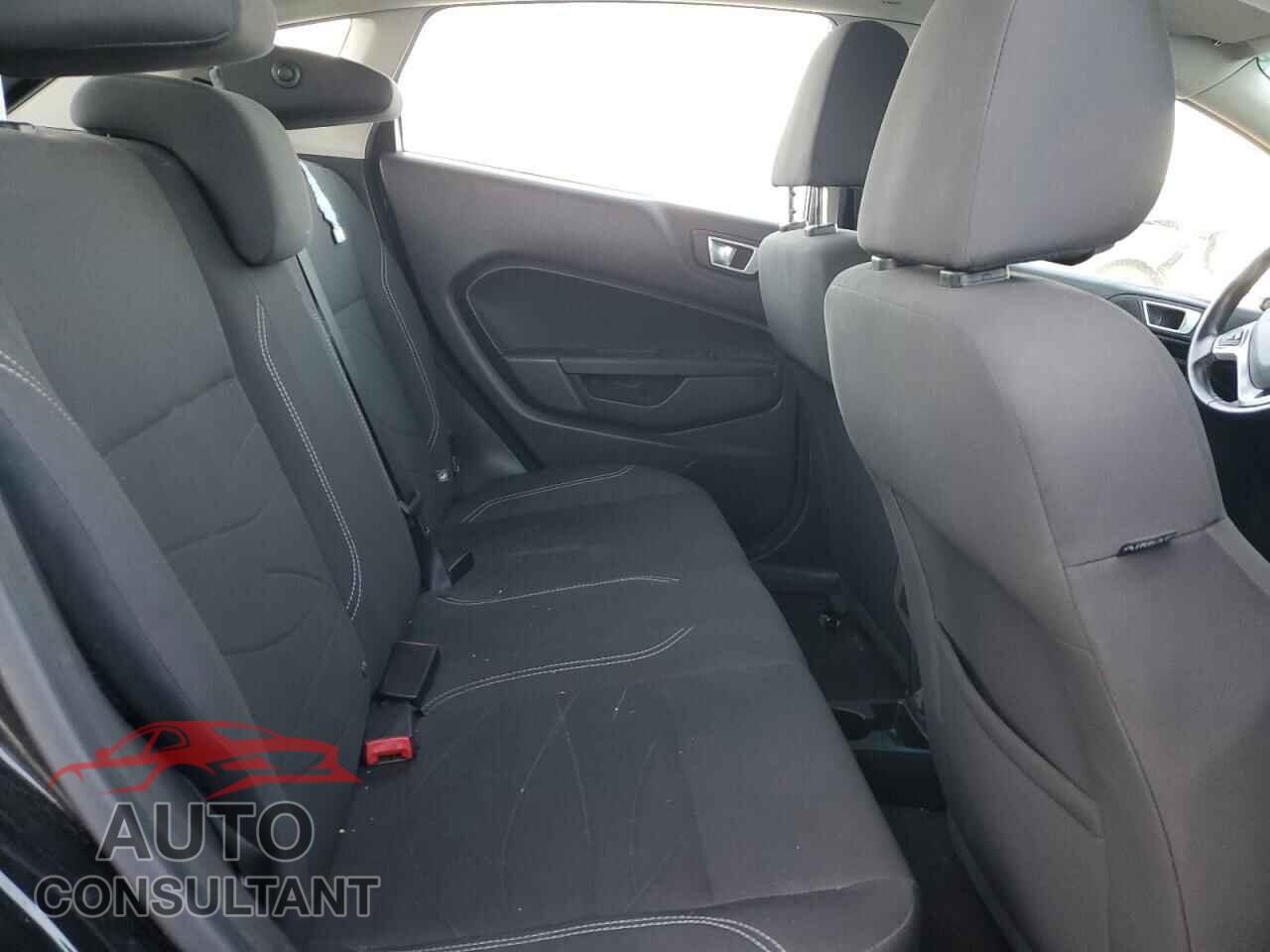 FORD FIESTA 2014 - 3FADP4EJ2EM203665