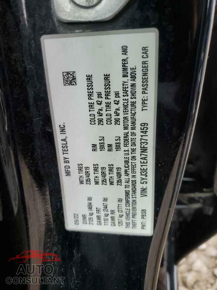 TESLA MODEL 3 2022 - 5YJ3E1EA7NF371459