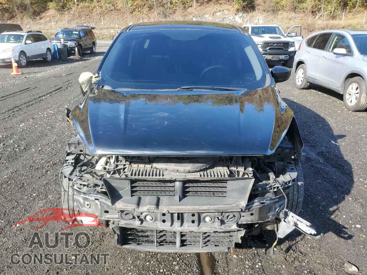 FORD ESCAPE 2017 - 1FMCU9GD1HUA17713