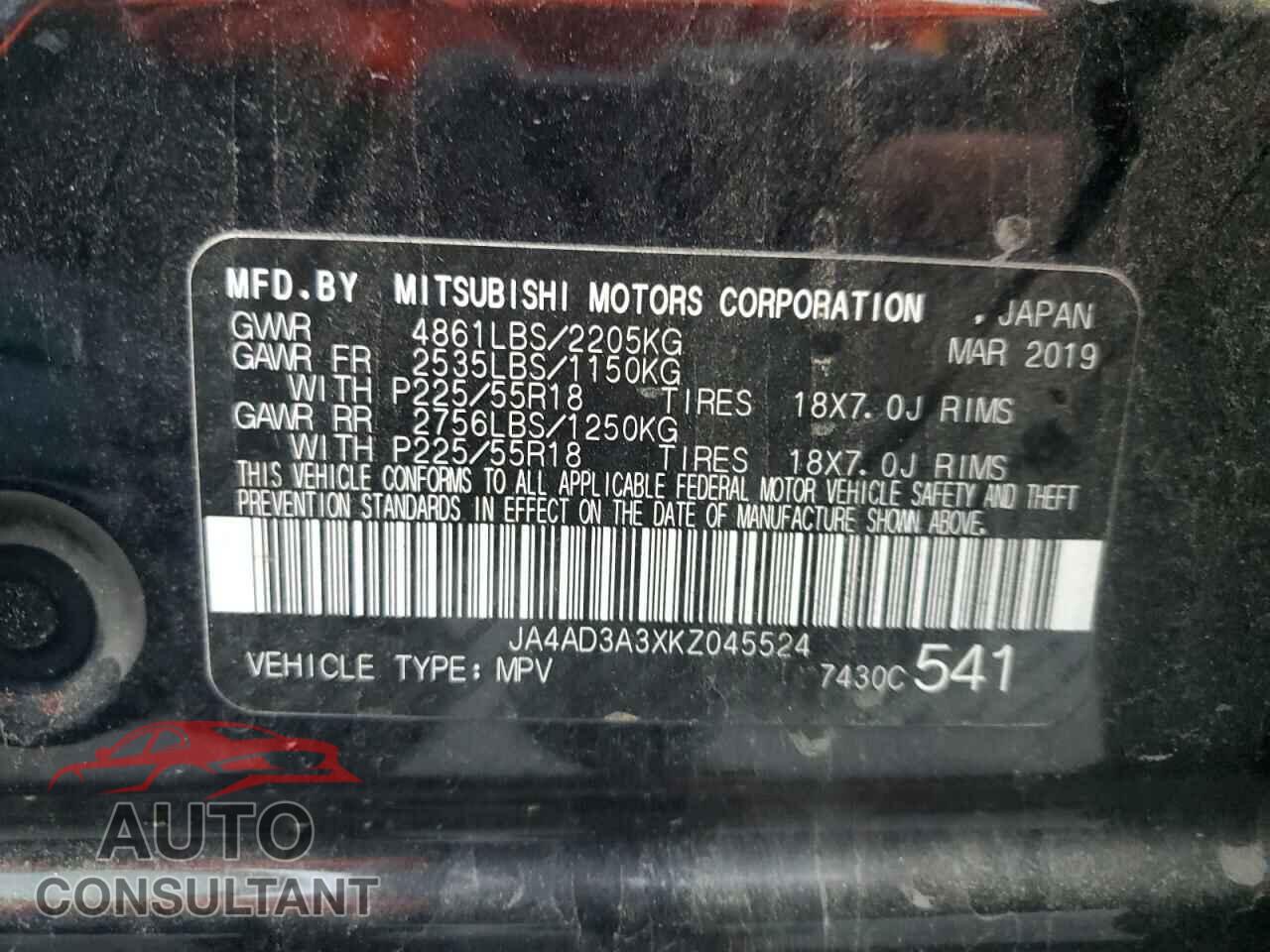 MITSUBISHI OUTLANDER 2019 - JA4AD3A3XKZ045524