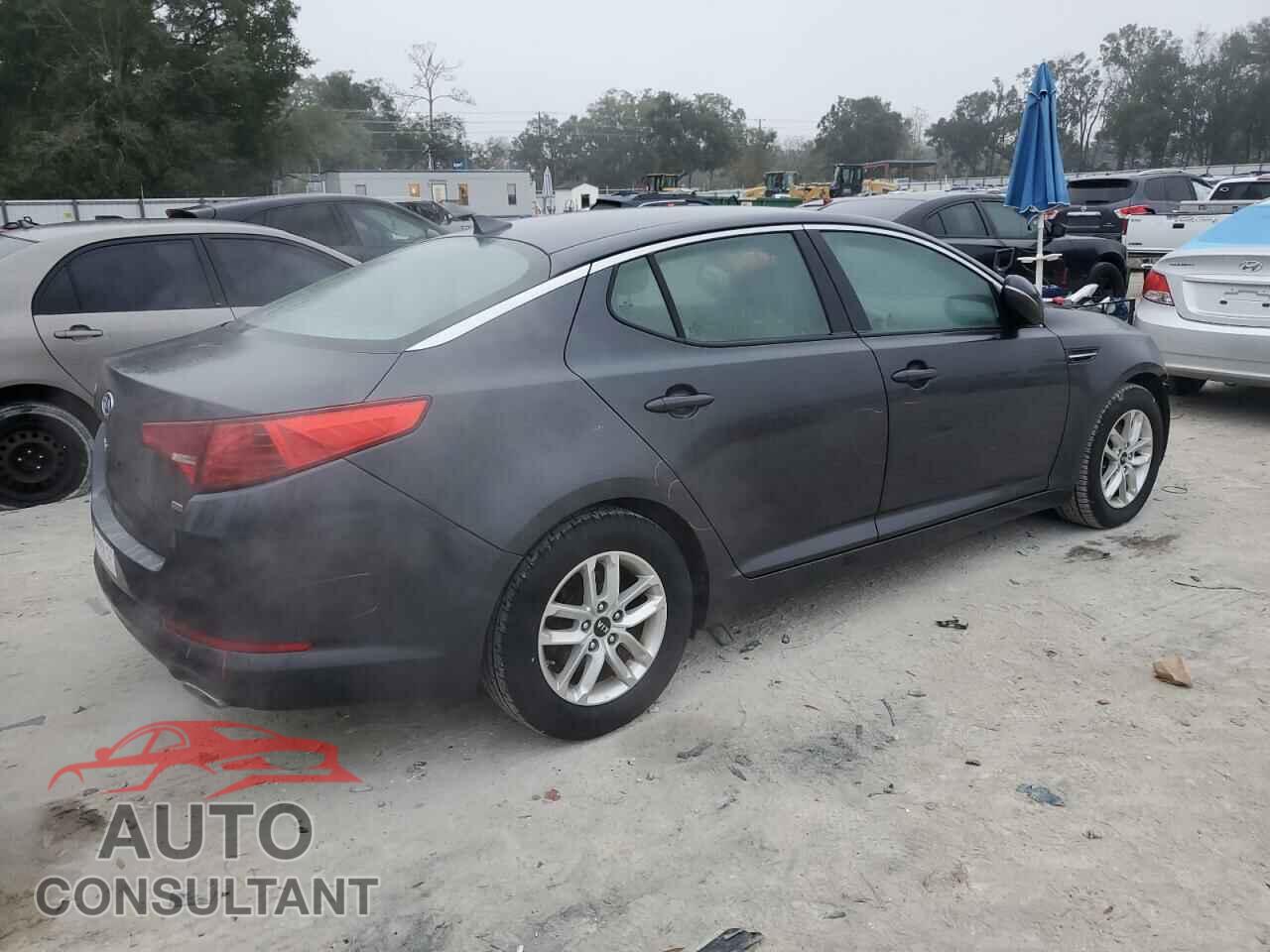 KIA OPTIMA 2011 - KNAGM4A79B5064773