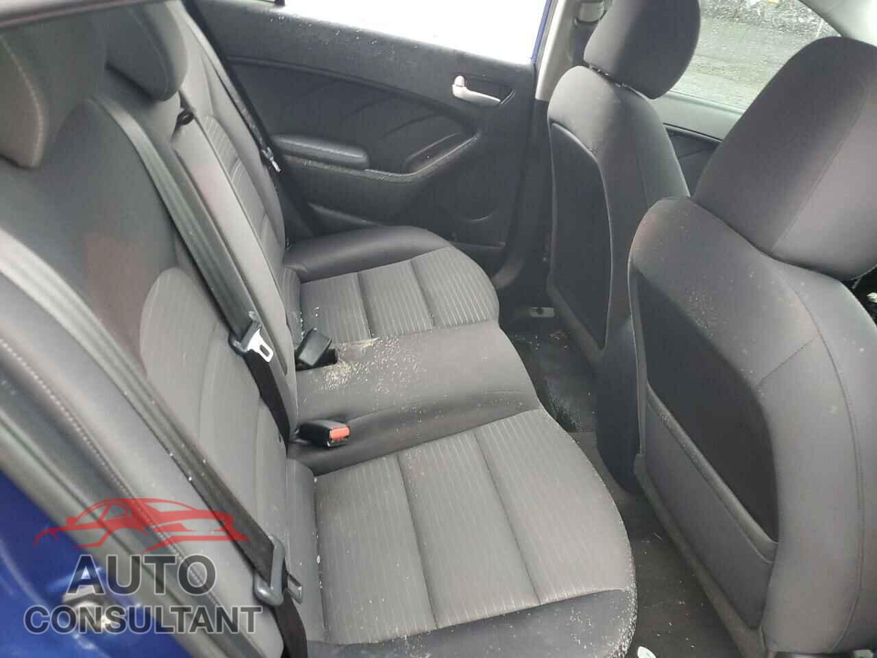 KIA FORTE 2017 - 3KPFL4A77HE009639