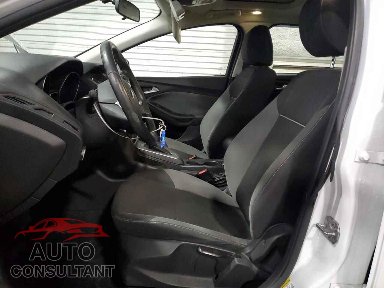 FORD FOCUS 2014 - 1FADP3F29EL248637