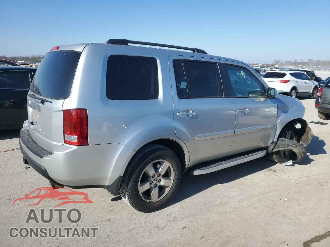 HONDA PILOT 2011 - 5FNYF3H57BB020558