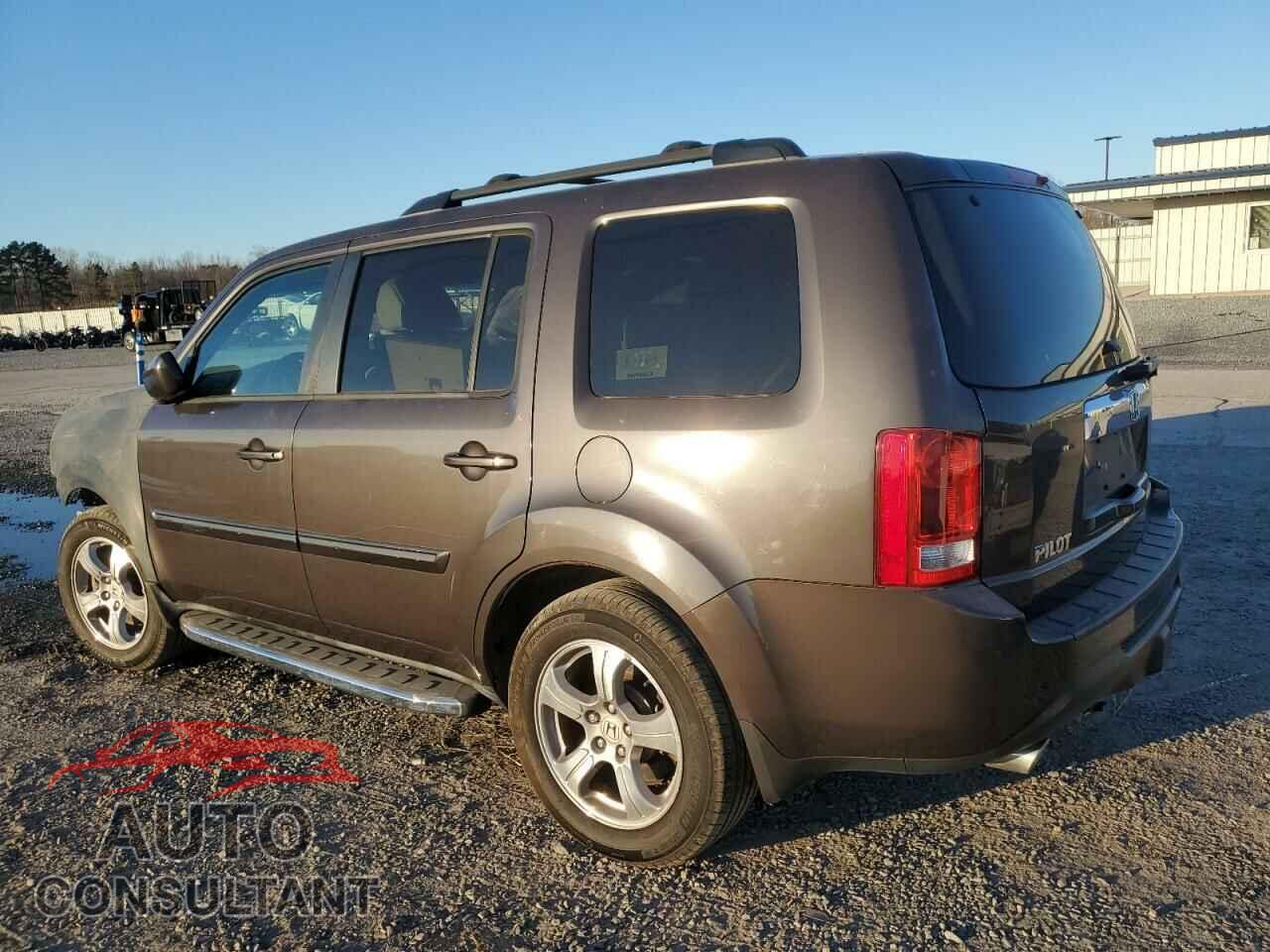 HONDA PILOT 2013 - 5FNYF3H56DB002720