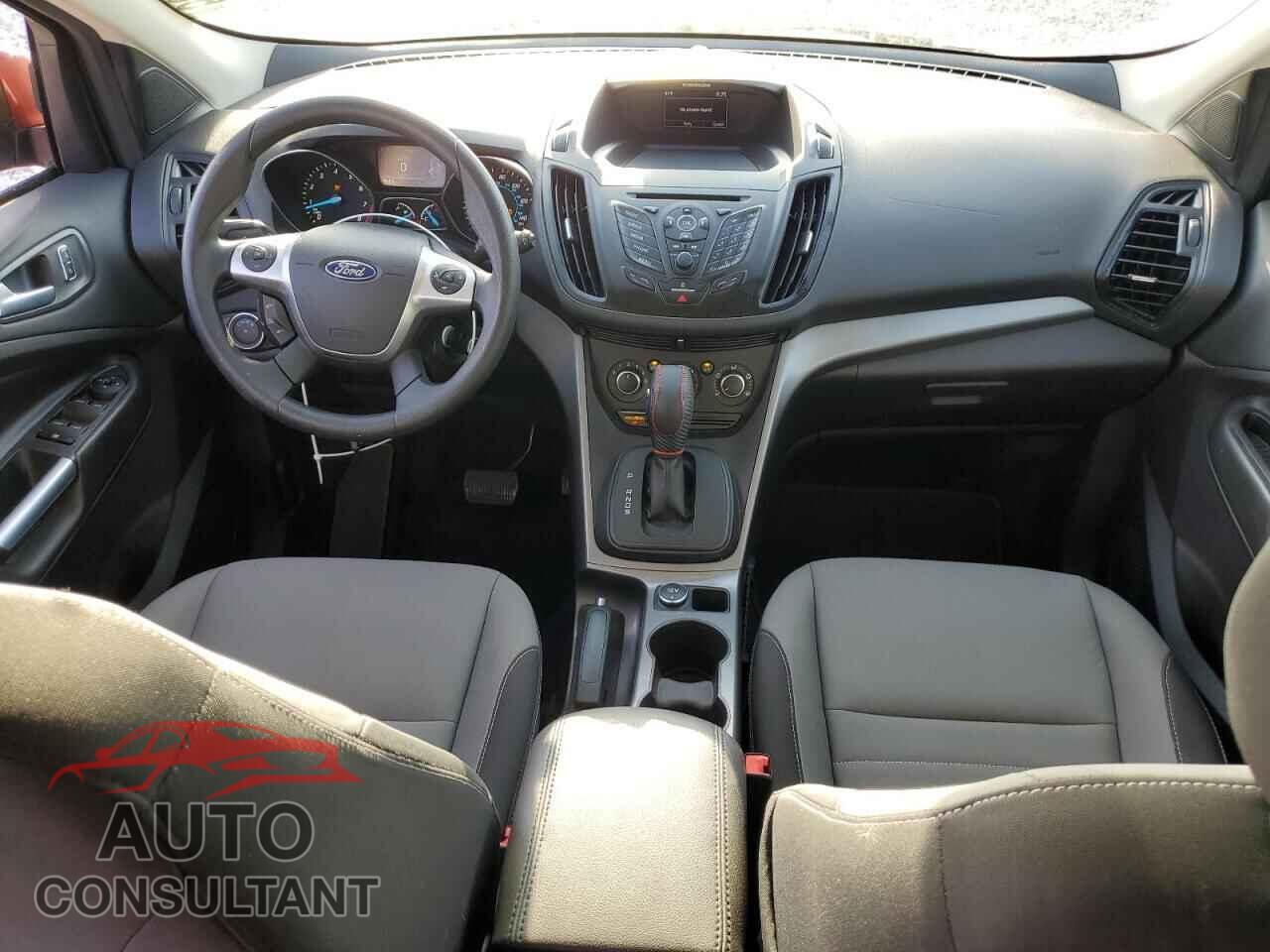 FORD ESCAPE 2016 - 1FMCU0G76GUA07778