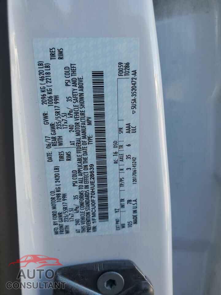 FORD ESCAPE 2017 - 1FMCU0F70HUE28639