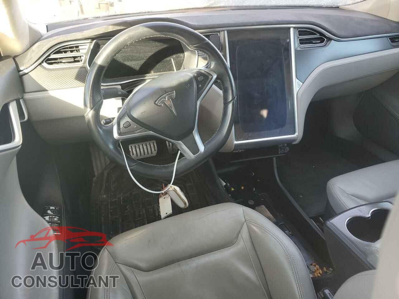 TESLA MODEL S 2014 - 5YJSA1H21EFP62585