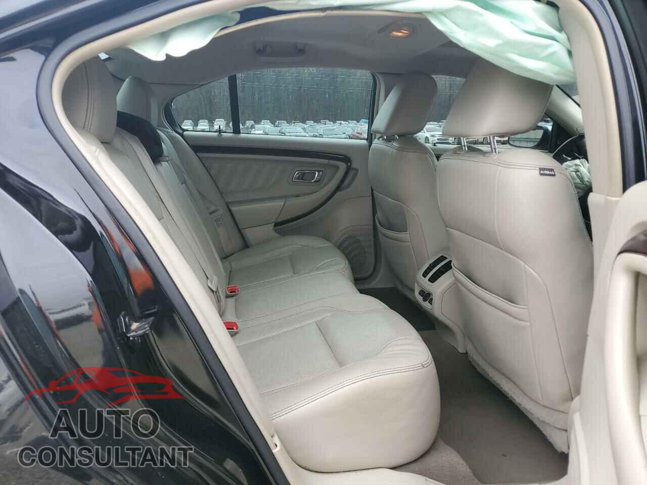 FORD TAURUS 2011 - 1FAHP2JW1BG141981