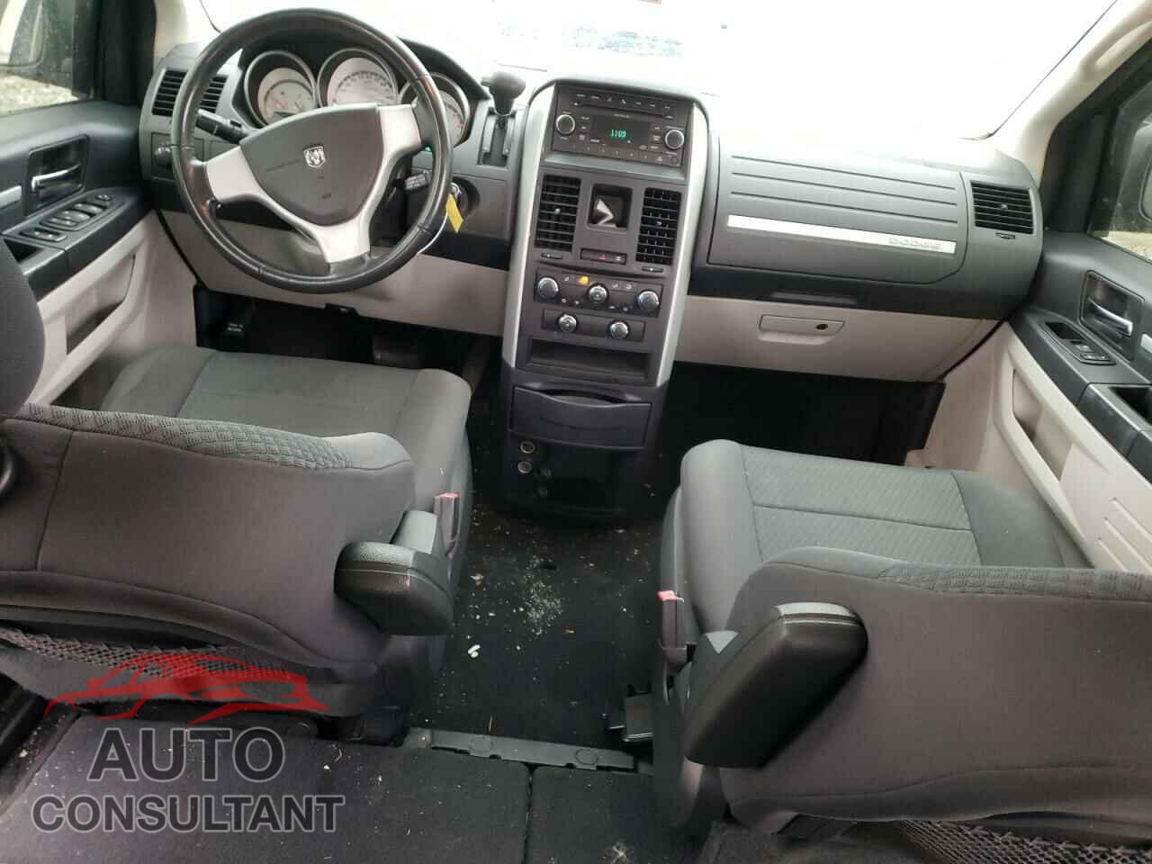 DODGE CARAVAN 2010 - 2D4RN3D18AR332758