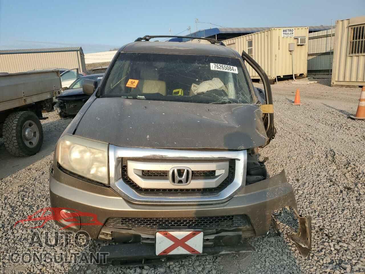 HONDA PILOT 2011 - 5FNYF3H55BB022020