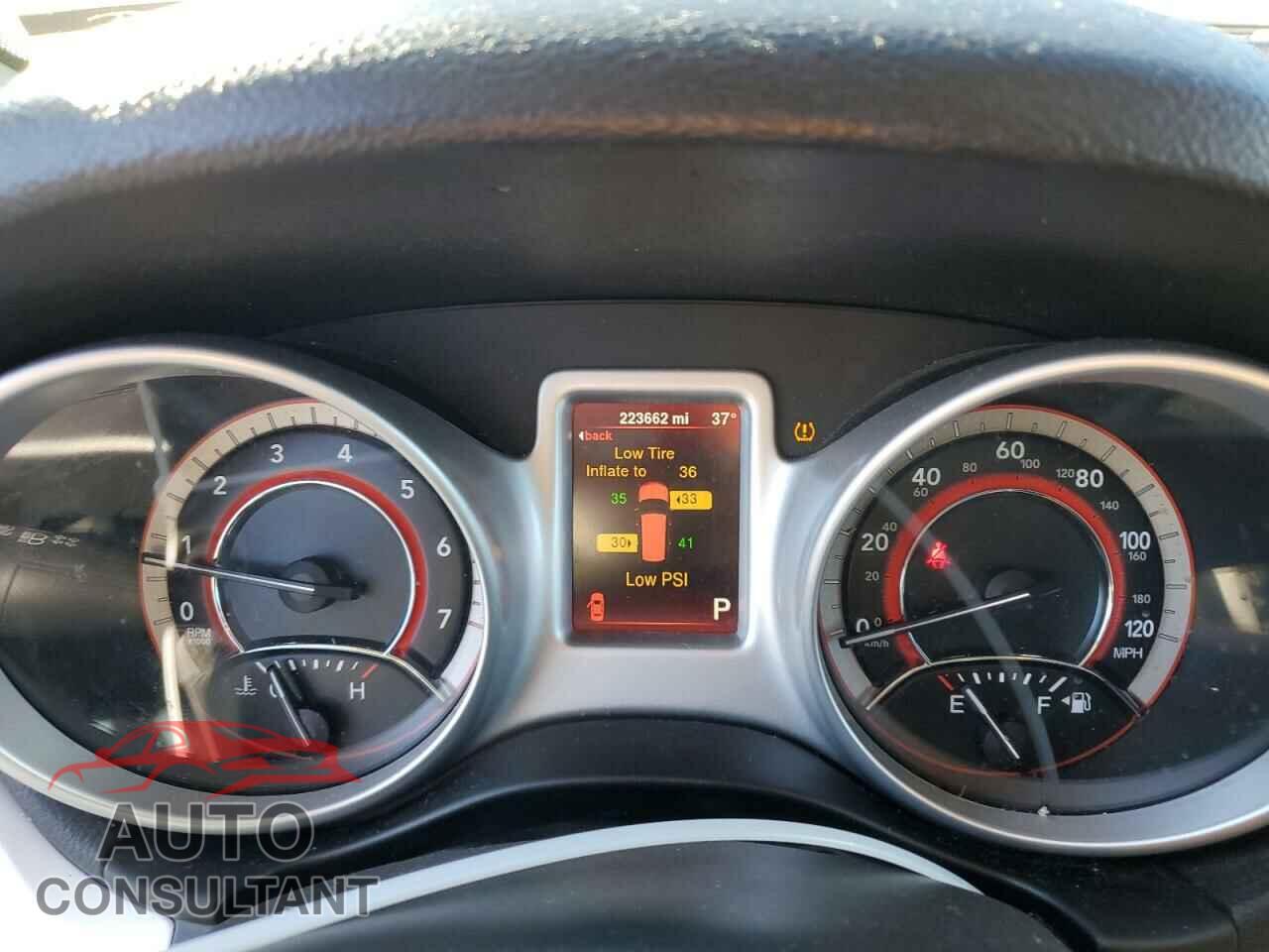 DODGE JOURNEY 2015 - 3C4PDCBG9FT696416