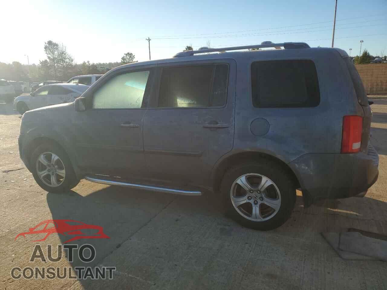 HONDA PILOT 2013 - 5FNYF4H53DB026818