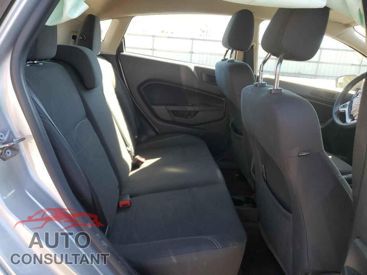 FORD FIESTA 2017 - 3FADP4EJ4HM139925