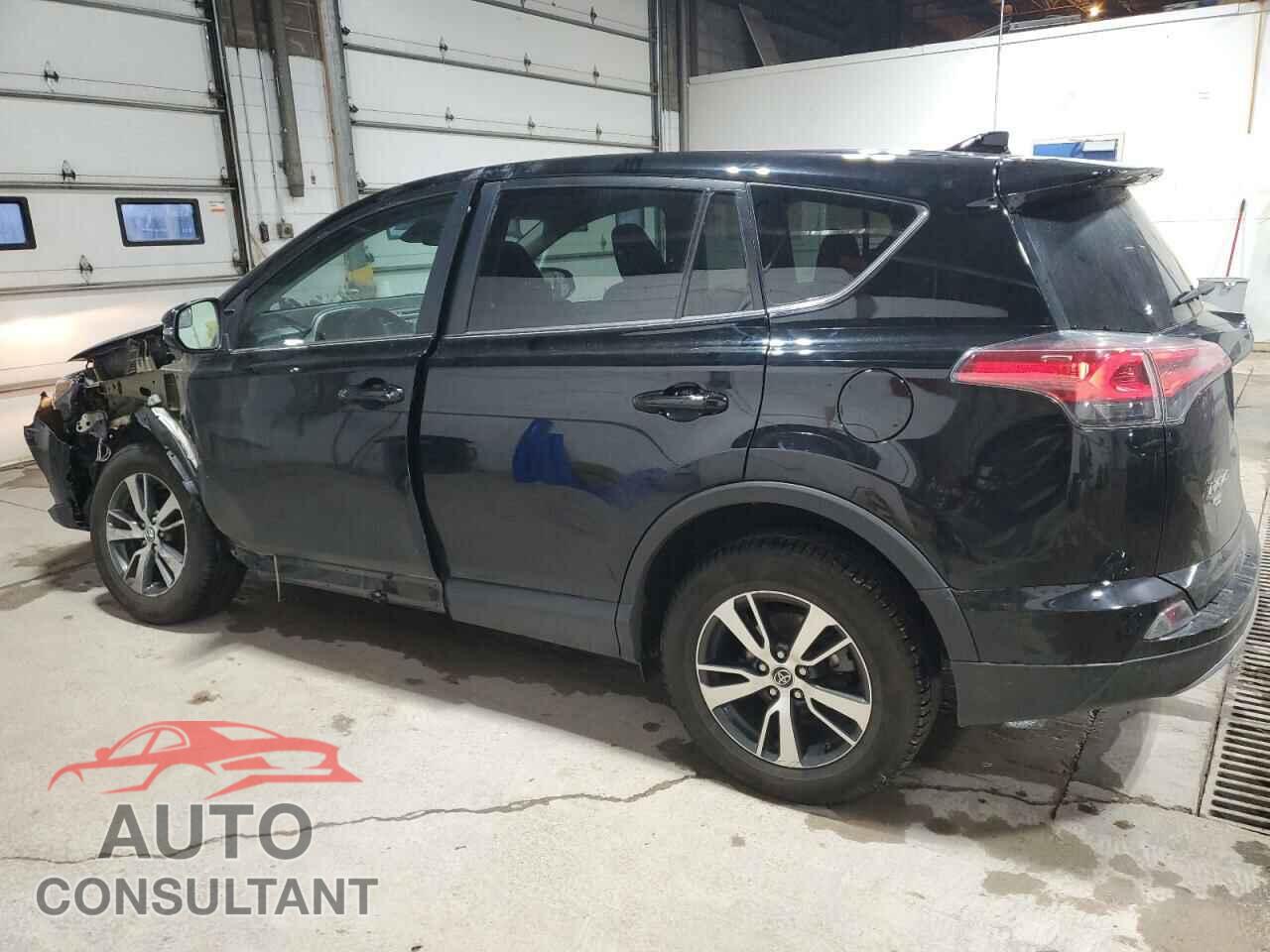 TOYOTA RAV4 2018 - 2T3RFREV4JW809853