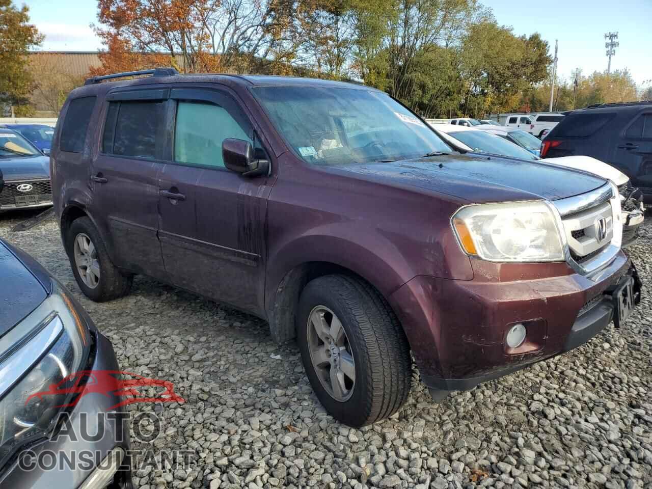 HONDA PILOT 2011 - 5FNYF4H4XBB013312