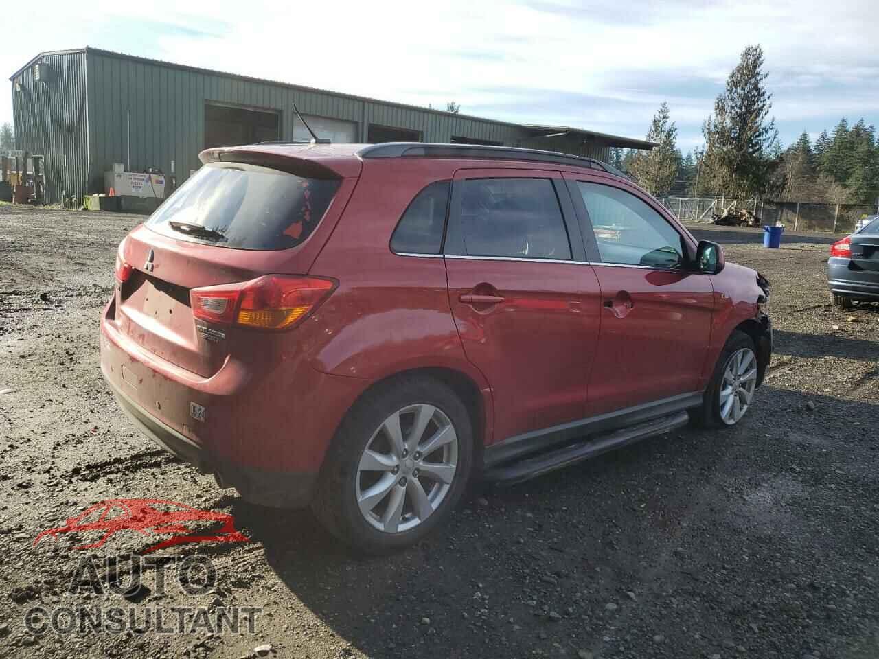 MITSUBISHI OUTLANDER 2013 - 4A4AR4AU5DE004856
