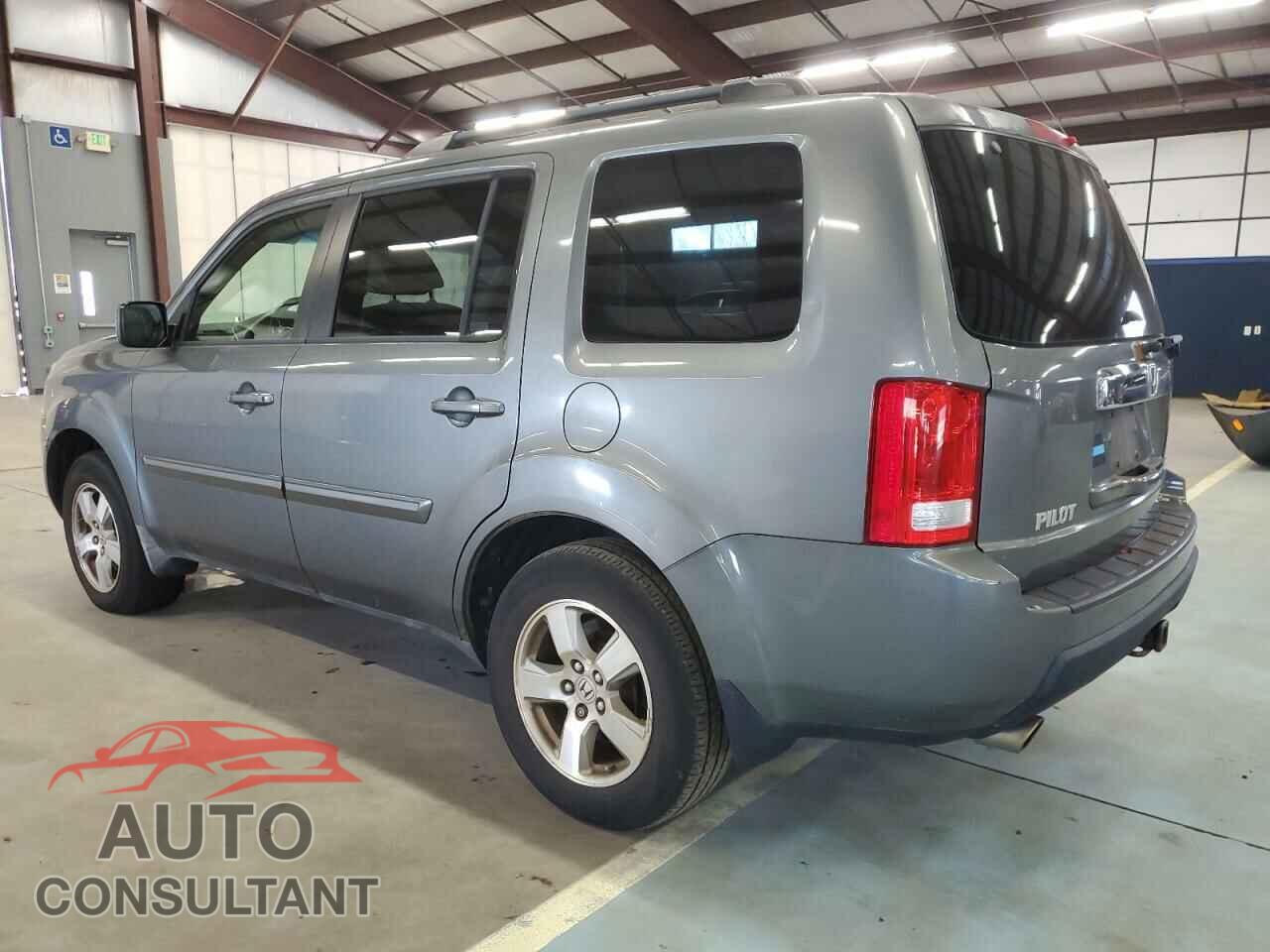 HONDA PILOT 2009 - 5FNYF48539B040015