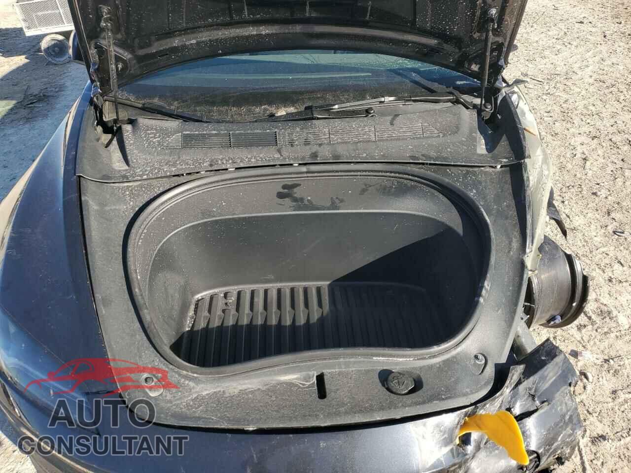 TESLA MODEL 3 2024 - 5YJ3E1EA8RF862614