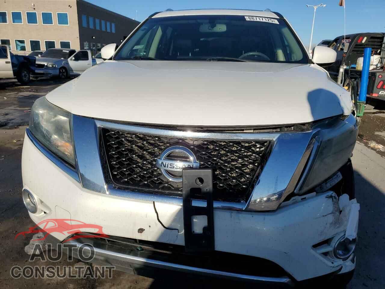 NISSAN PATHFINDER 2013 - 5N1AR2MMXDC637187