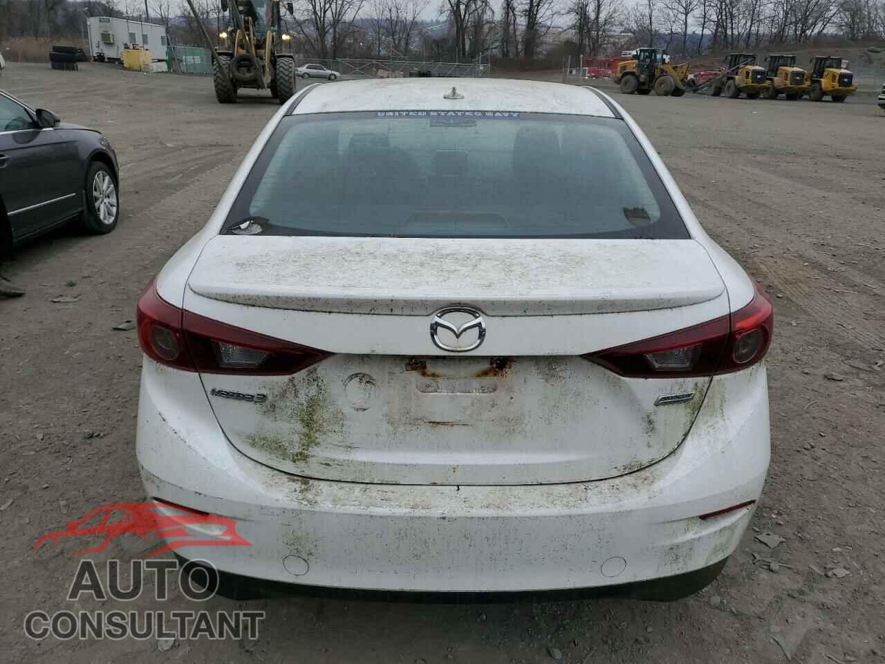 MAZDA 3 2014 - JM1BM1W79E1135342