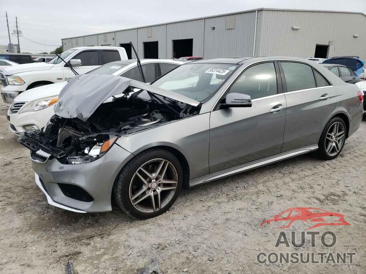 MERCEDES-BENZ E-CLASS 2014 - WDDHF5KB8EA977004