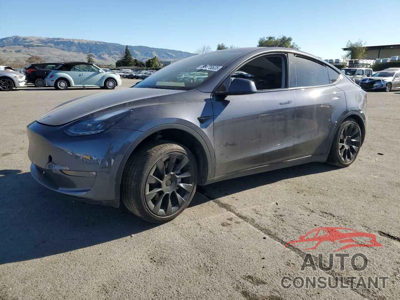 TESLA MODEL Y 2023 - 7SAYGDEE3PF980879