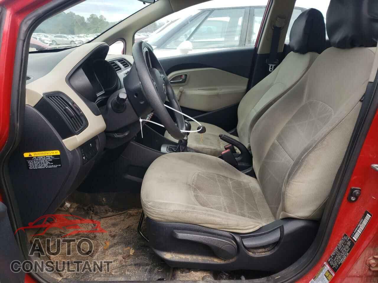 KIA RIO 2013 - KNADM4A38D6310452