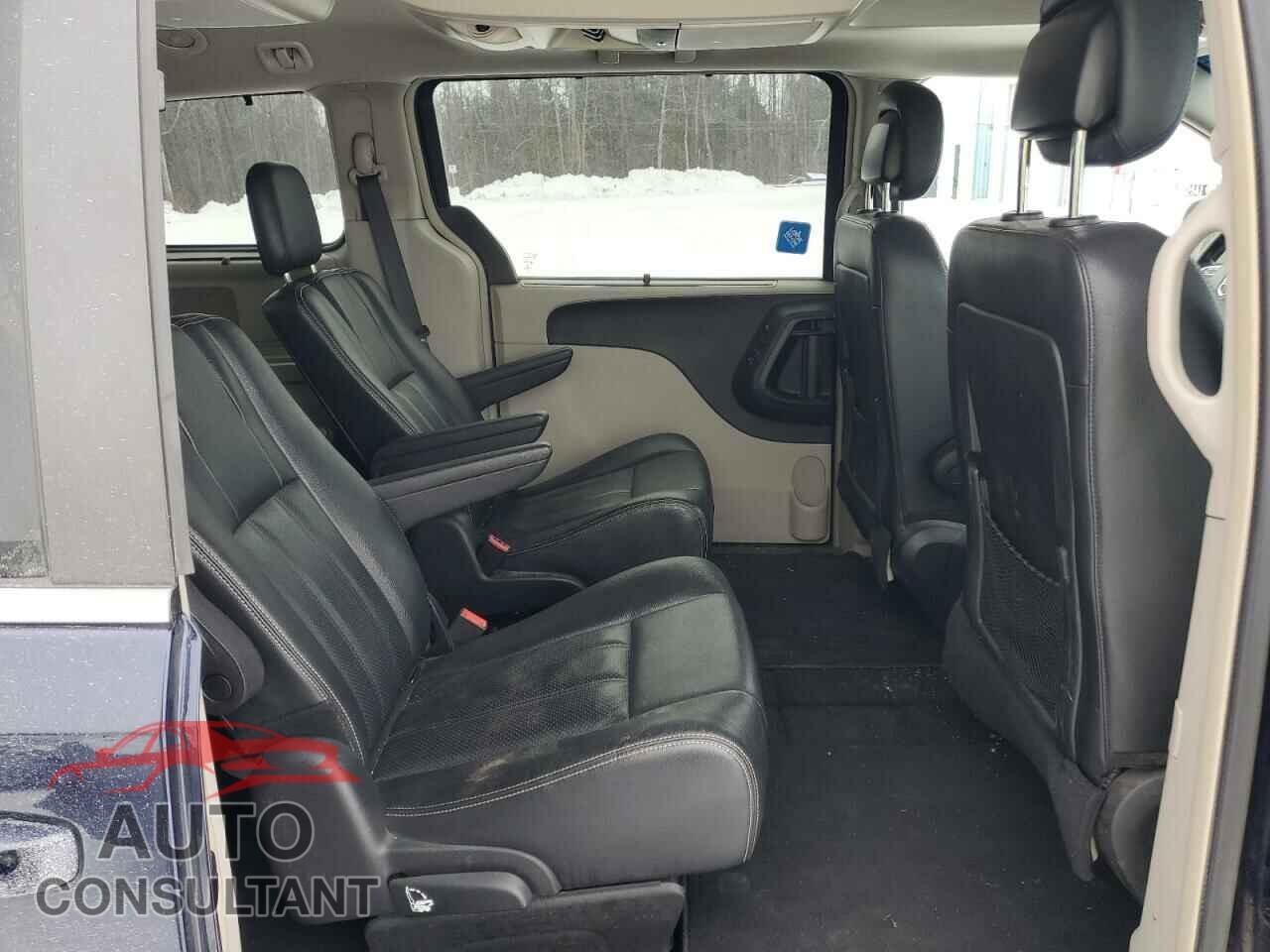 DODGE CARAVAN 2015 - 2C4RDGDG0FR718951