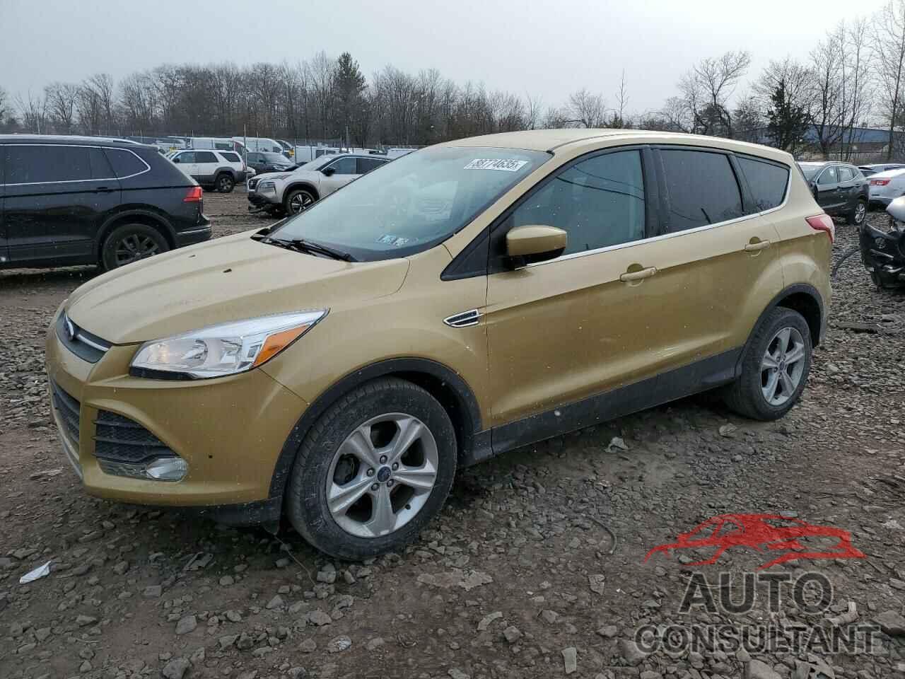 FORD ESCAPE 2015 - 1FMCU0G7XFUB64938