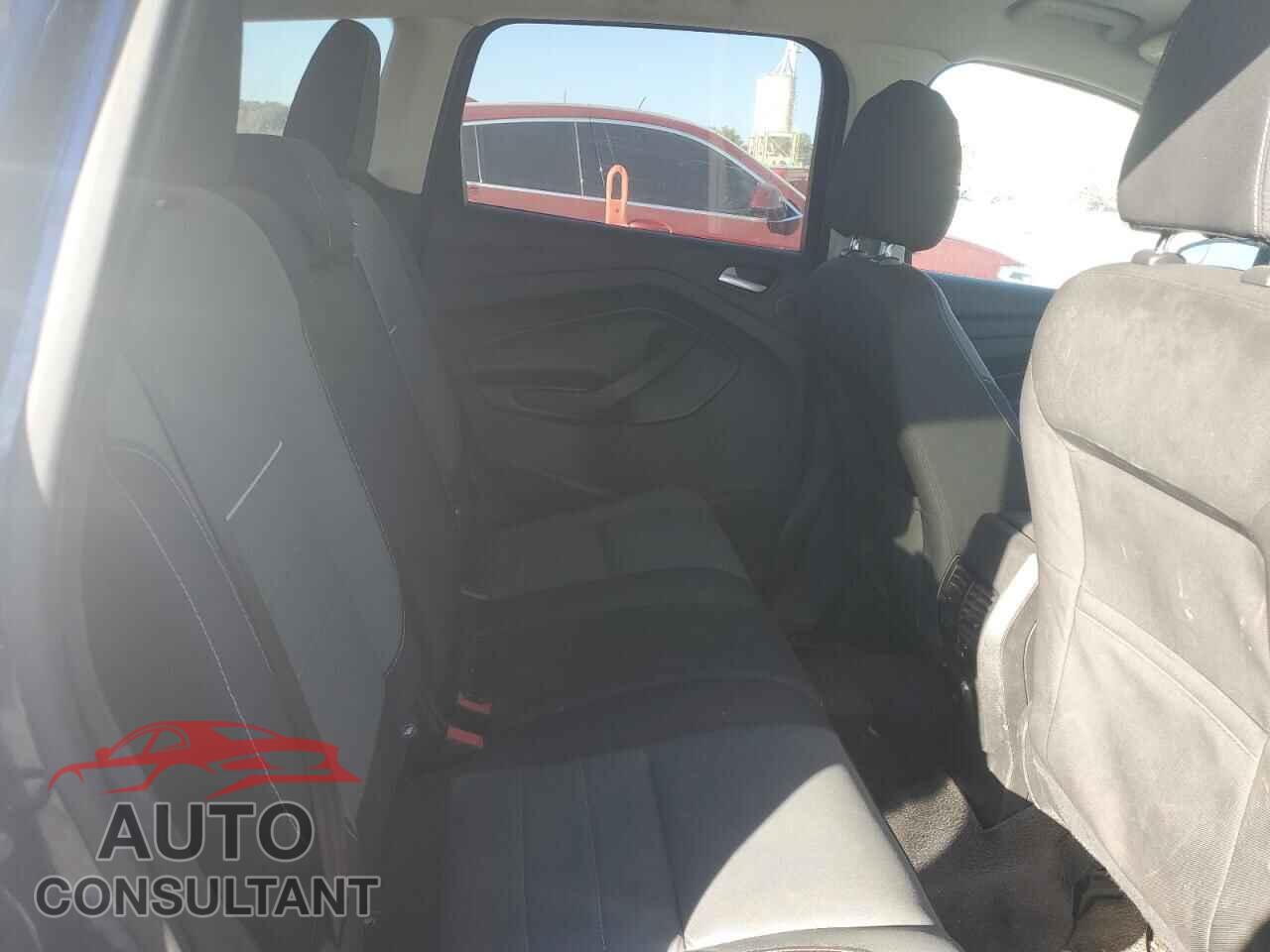 FORD ESCAPE 2015 - 1FMCU9G92FUB30160