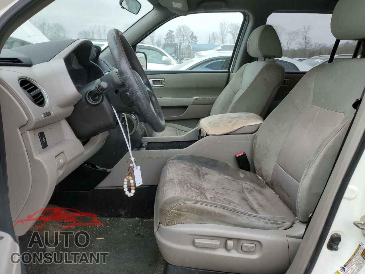 HONDA PILOT 2013 - 5FNYF3H49DB043169