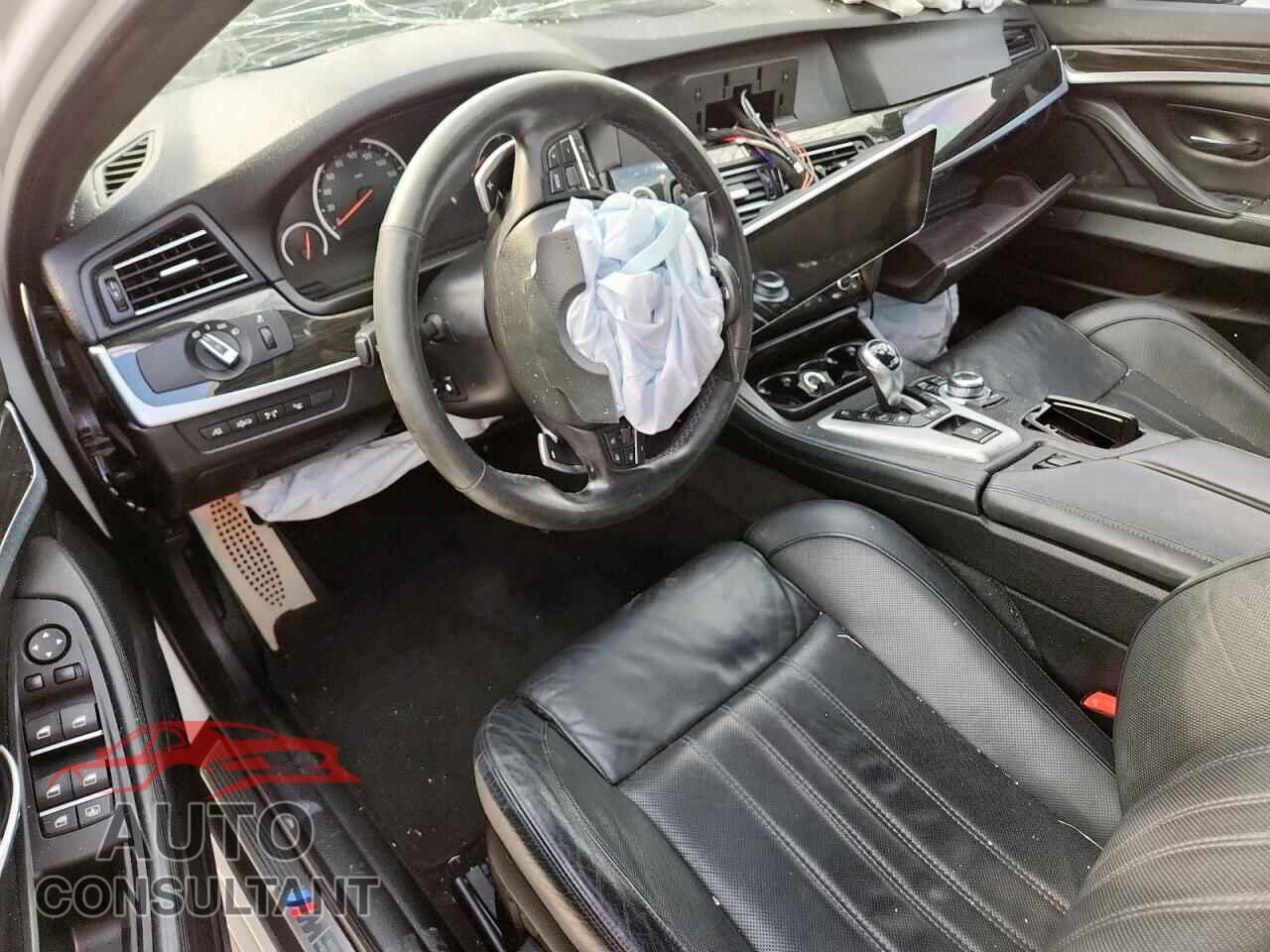 BMW M5 2013 - WBSFV9C5XDD095469