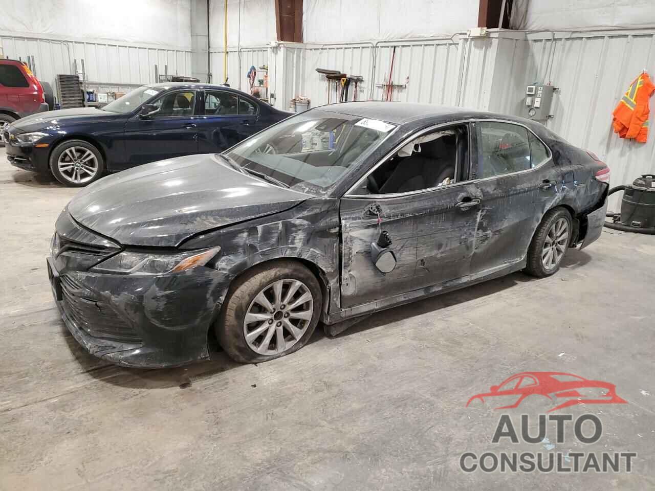 TOYOTA CAMRY 2018 - JTNB11HKXJ3046299