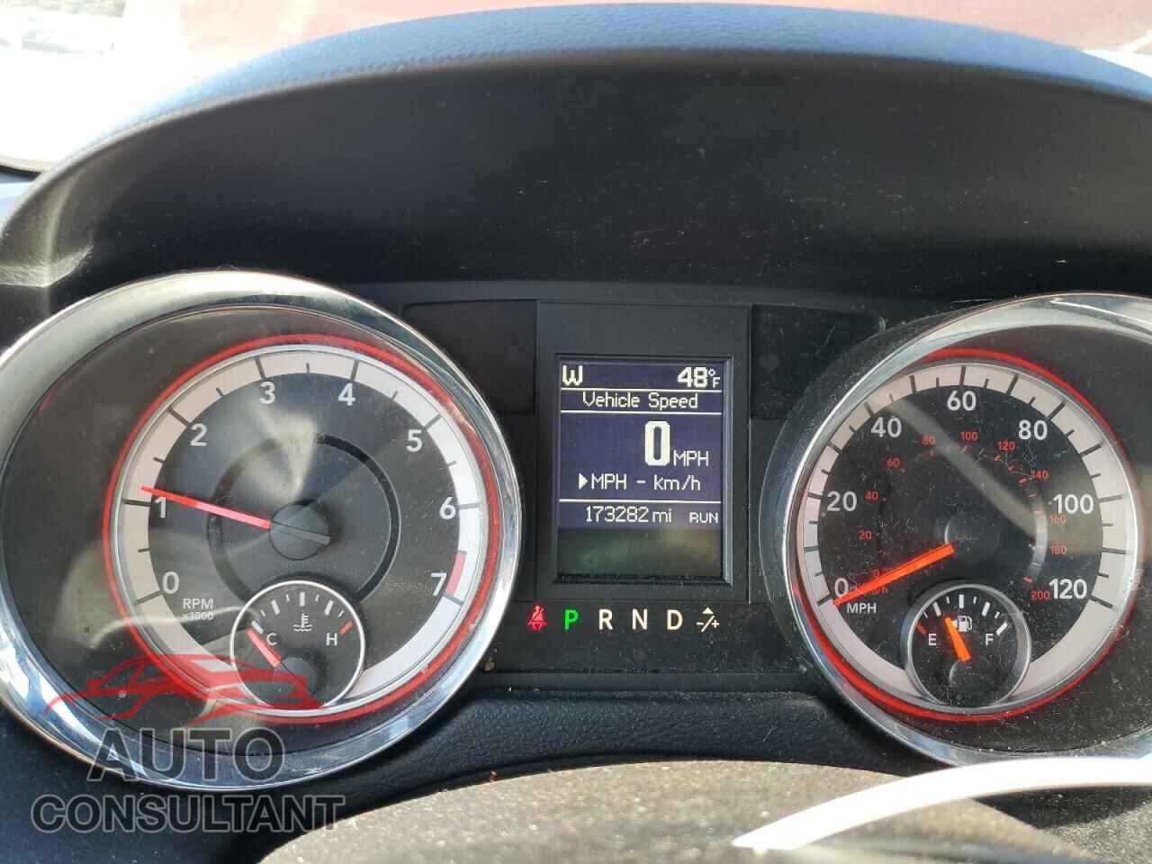 DODGE CARAVAN 2015 - 2C4RDGEGXFR642248