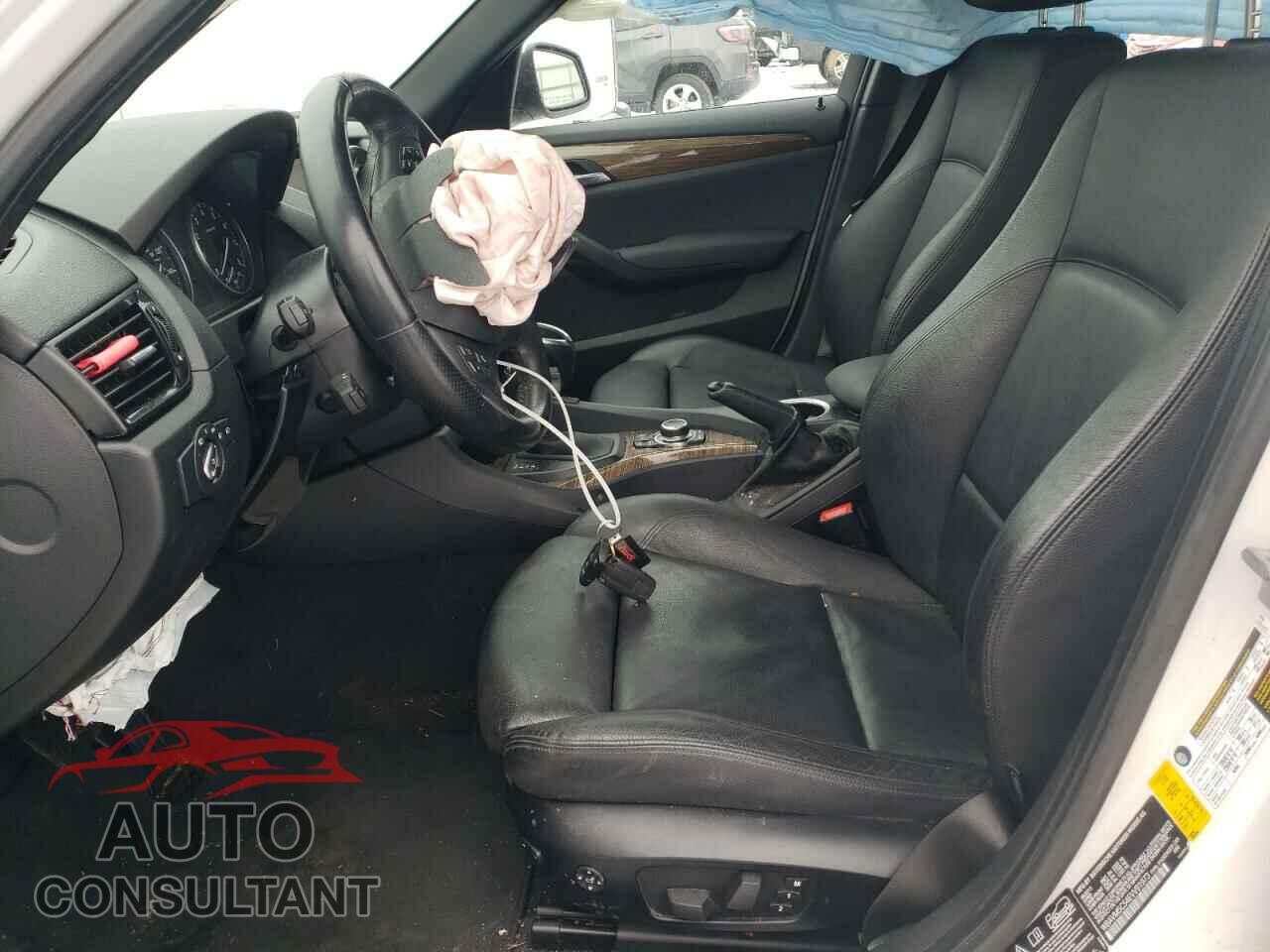 BMW X1 2014 - WBAVM5C54EVV91973