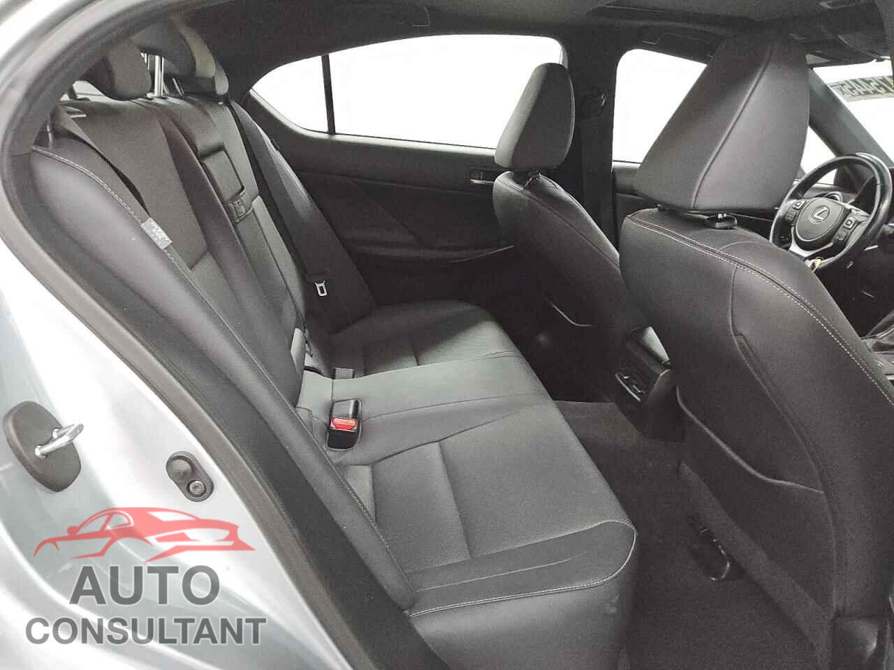 LEXUS IS 2023 - JTHCA1D23P5125534