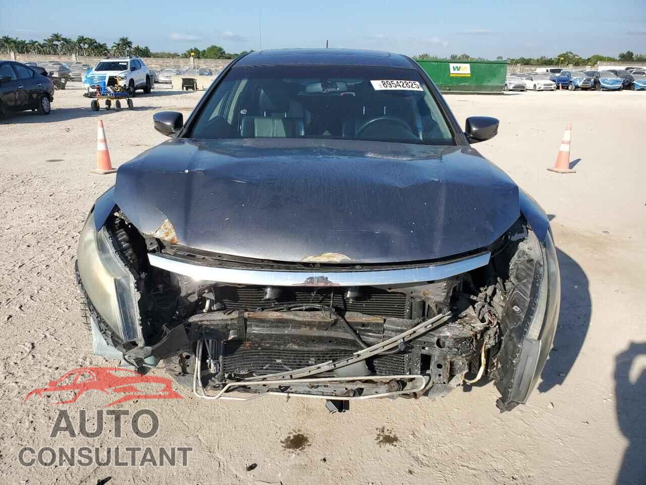 HONDA ACCORD 2011 - 5J6TF2H50BL005444