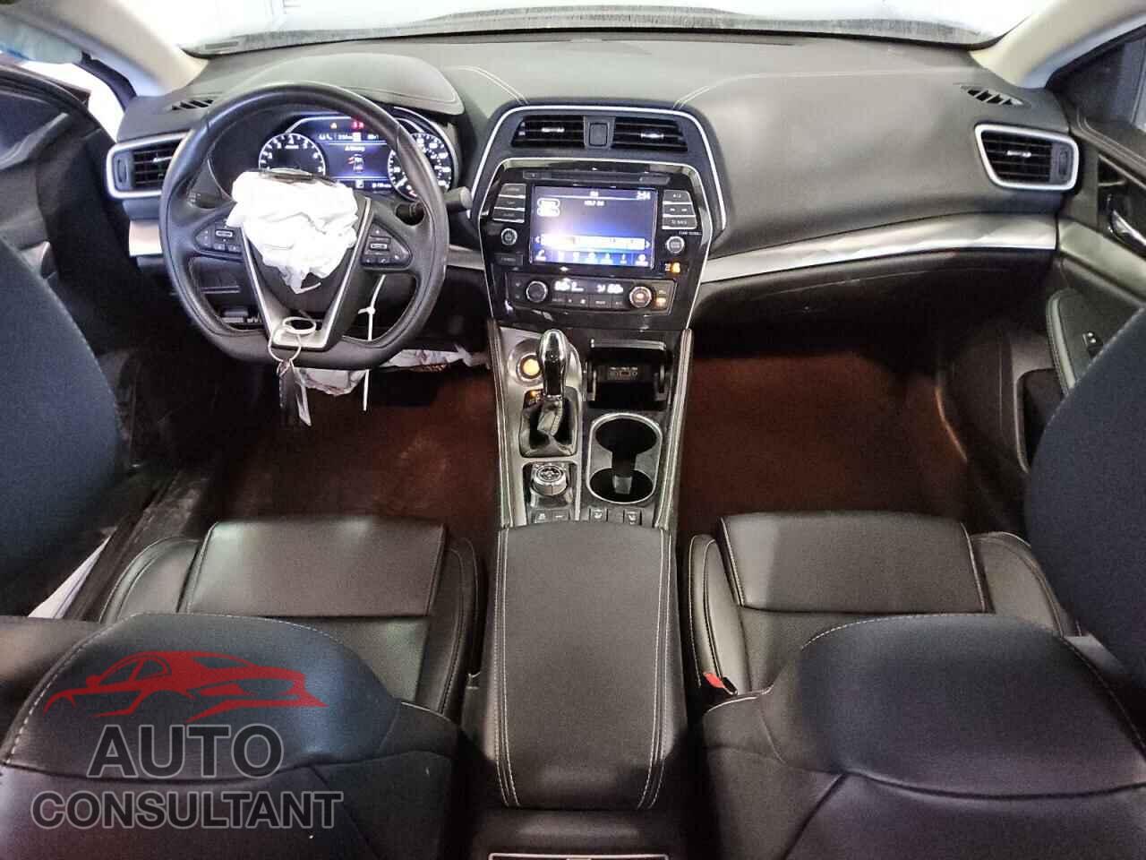 NISSAN MAXIMA 2023 - 1N4AA6CV0PC511105