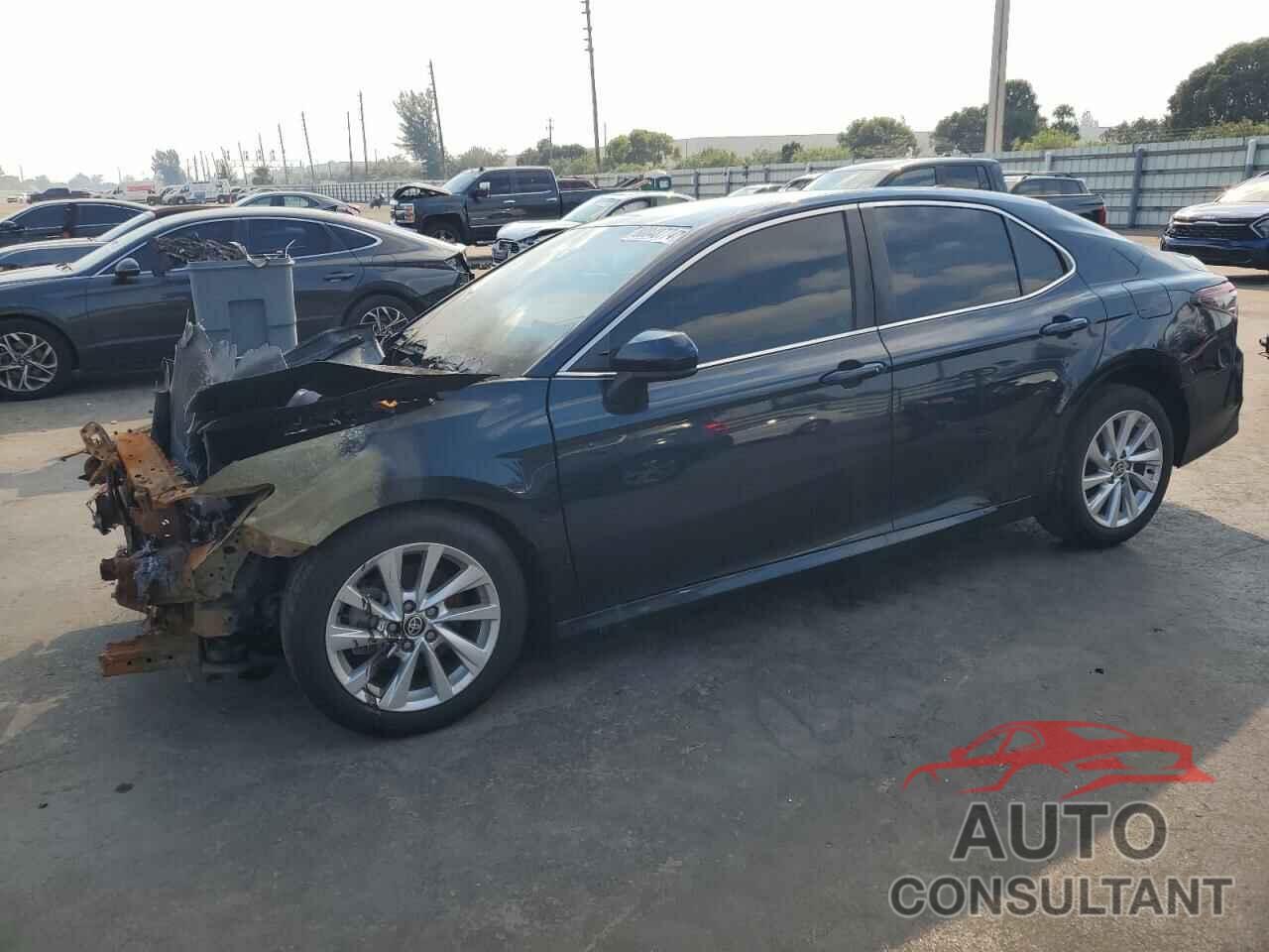 TOYOTA CAMRY 2021 - 4T1C11AK9MU553336